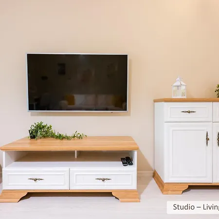 Super Stylish & With Shared Terrace By Flat Mаnager 索菲亞