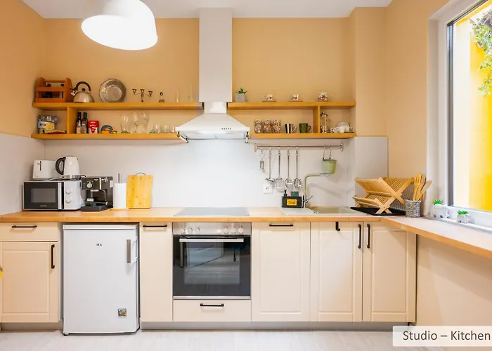 Apartment Super Stylish & With Shared Terrace By Flat Mаnager