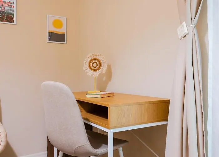 Super Stylish & With Shared Terrace By Flat Mаnager * Sofie