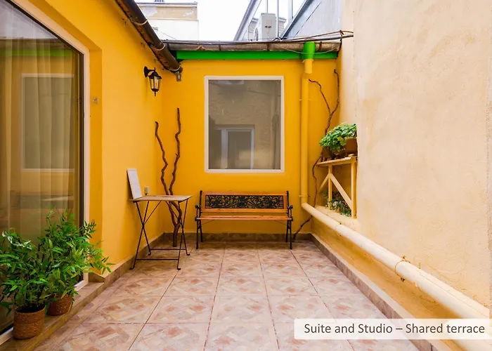 Super Stylish & With Shared Terrace By Flat Mаnager Lejlighed *