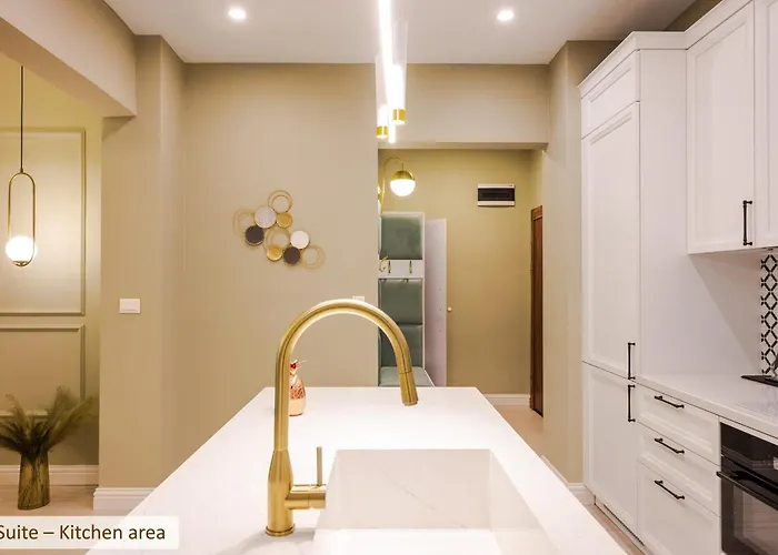 Super Stylish & With Shared Terrace By Flat Mаnager Lejlighed